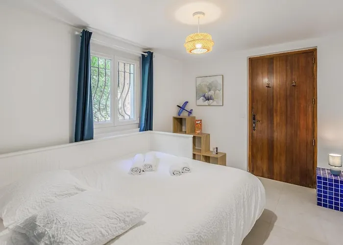 Ferienhaus 3 - Parking - Clim - Moins De 800m De La Saint-Raphaël